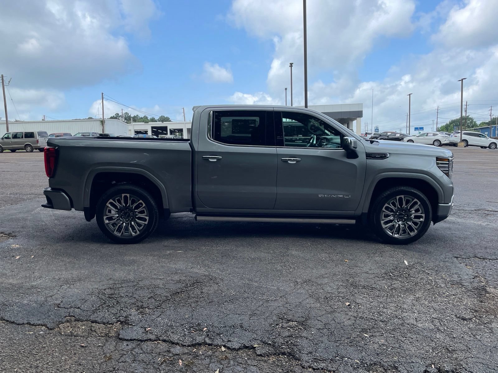 2026 GMC Sierra 1500 Denali Ultimate - Photo 7
