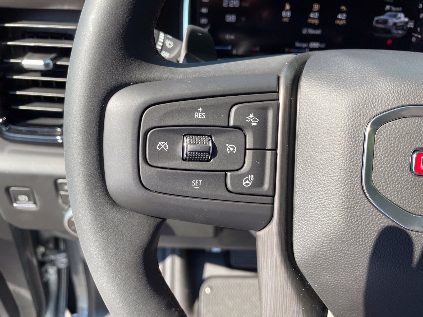 2026 GMC Sierra 1500 AT4 - Photo 18