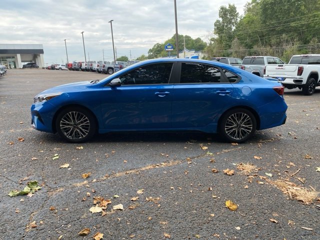 2023 Kia Forte GT-Line photo 4