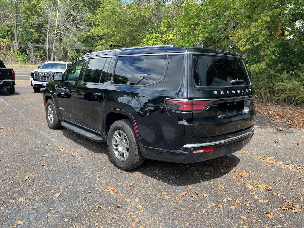 Used 2023 Jeep Wagoneer L SUV