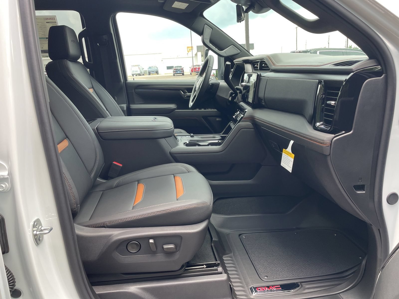 2026 GMC Sierra 2500HD AT4 - Photo 41