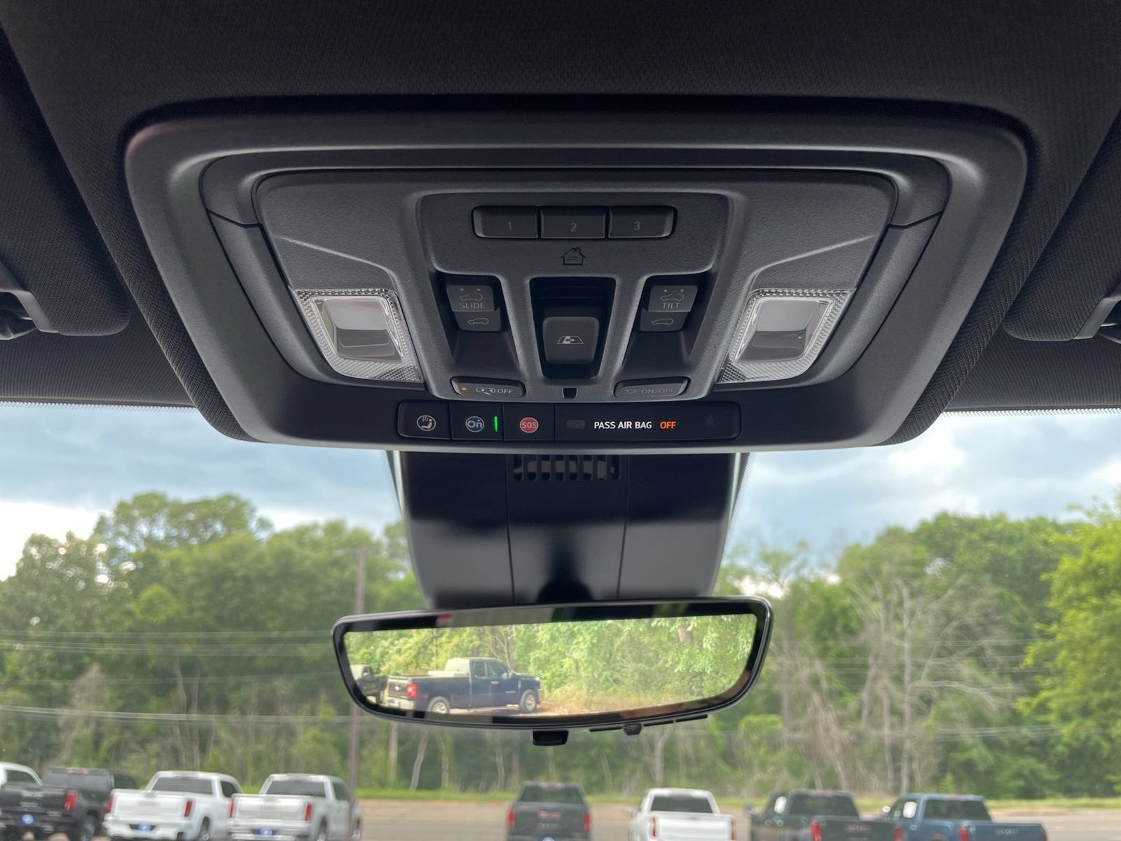 2026 GMC Sierra 2500HD AT4 - Photo 31