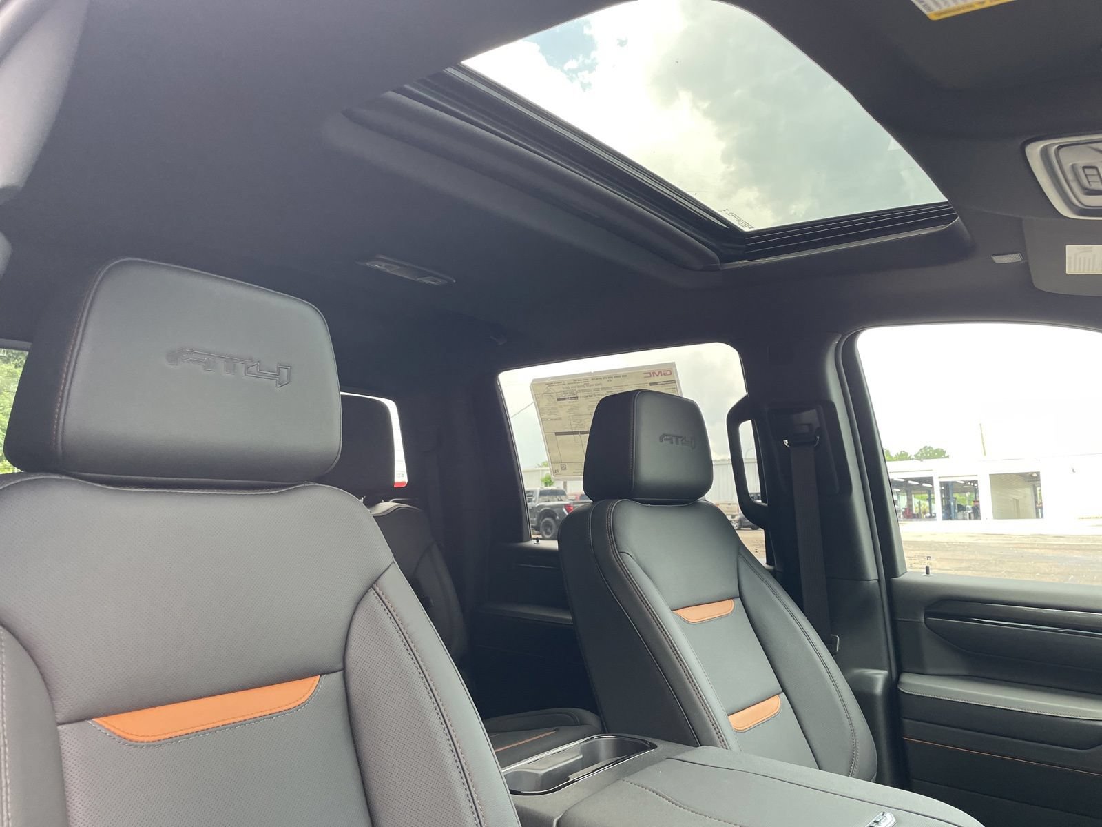 2026 GMC Sierra 2500HD AT4 - Photo 42