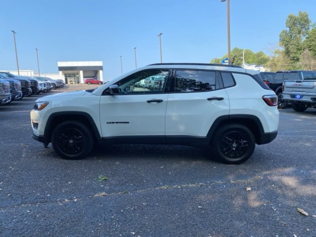 Used 2018 Jeep Compass Sport SUV