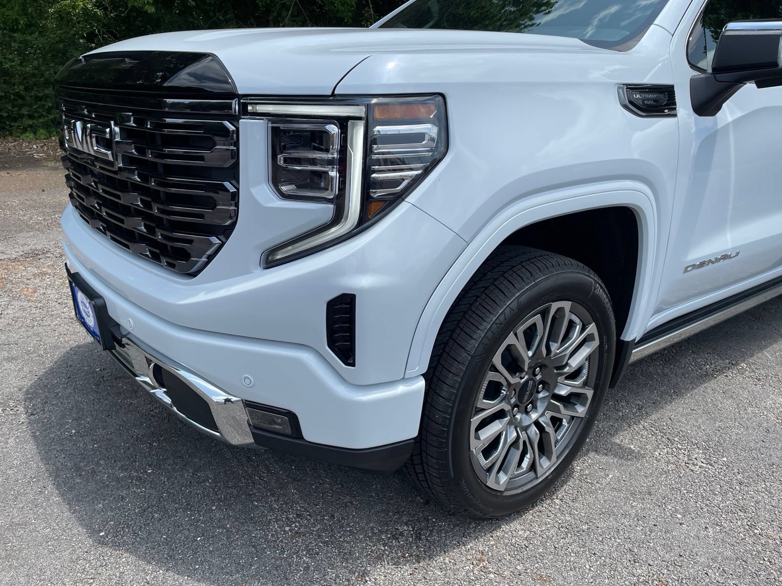 2026 GMC Sierra 1500 Denali Ultimate - Photo 11