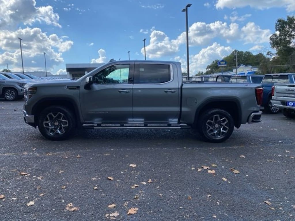 New 2026 GMC Sierra 1500 SLT Truck