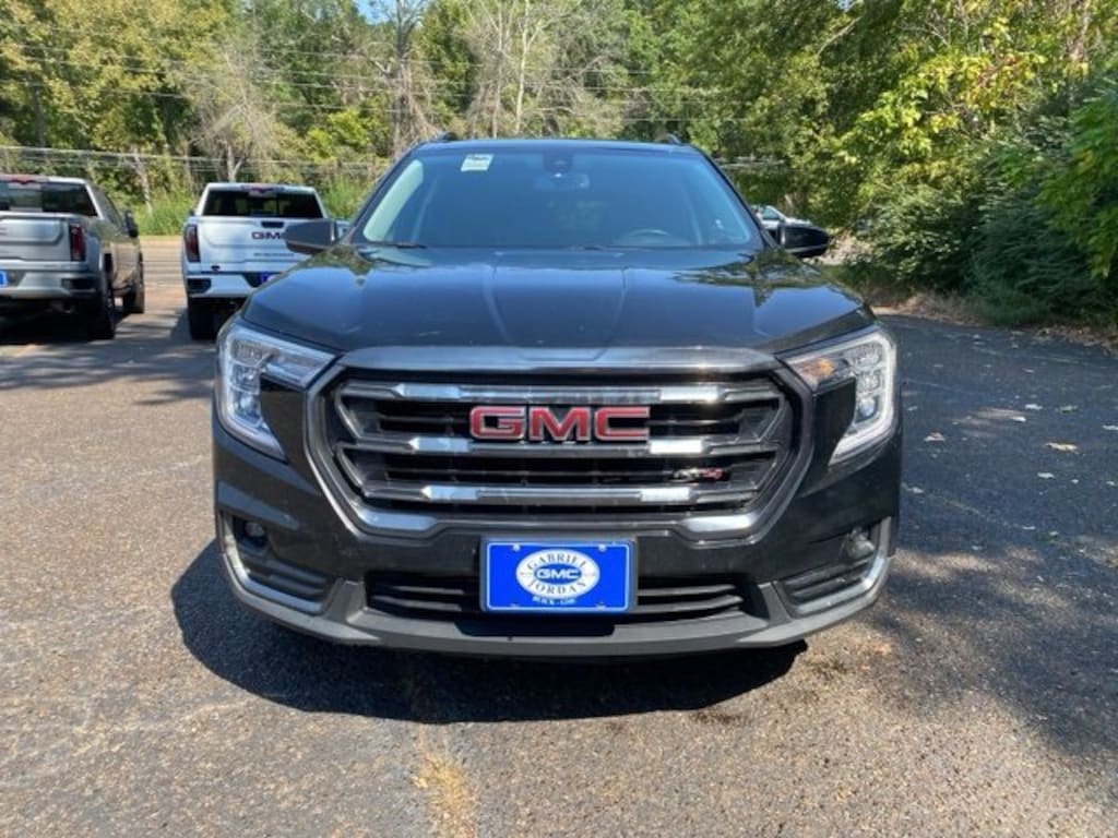 Used 2022 GMC Terrain AT4 SUV
