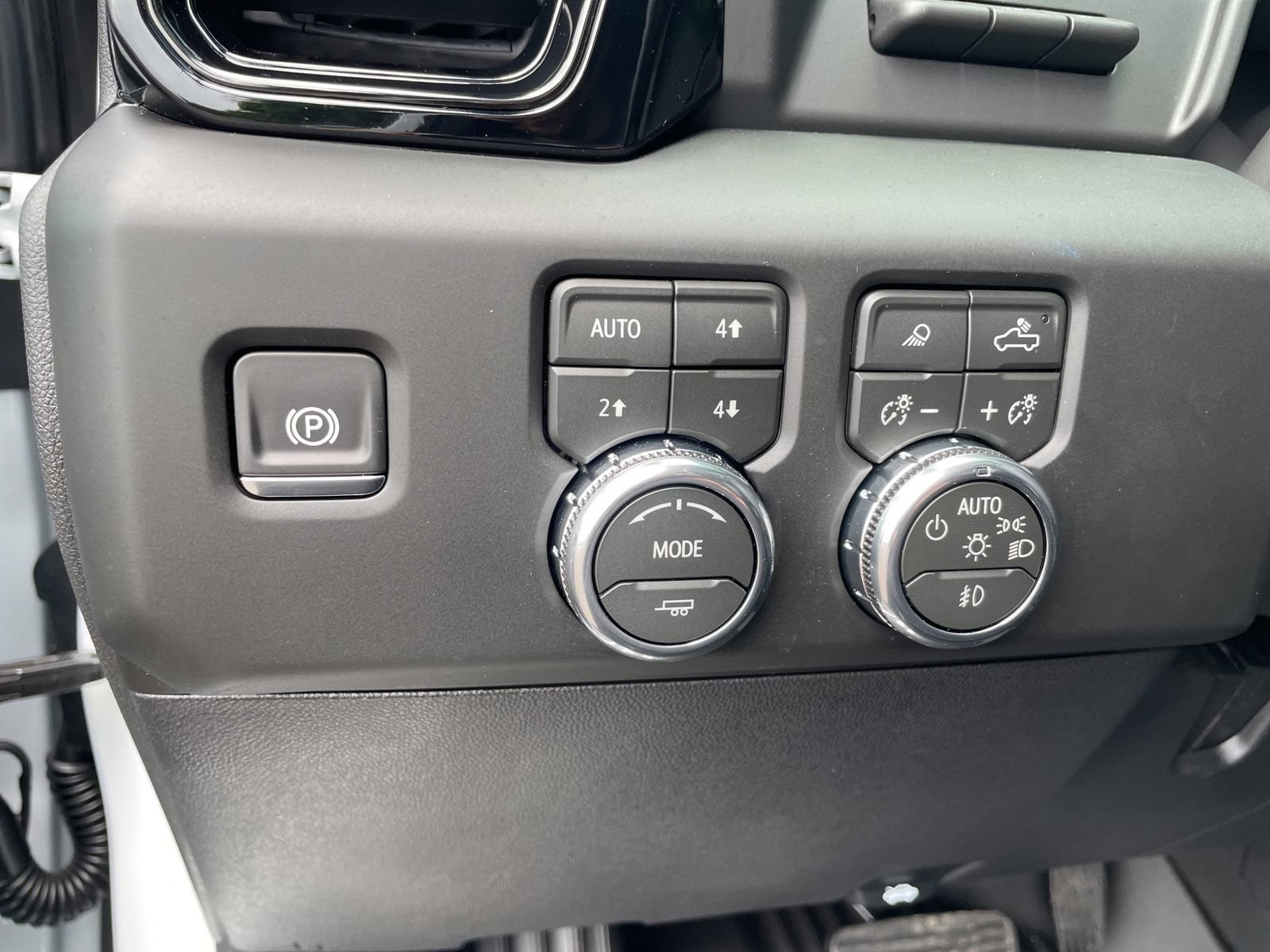 2026 GMC Sierra 2500HD AT4 - Photo 26