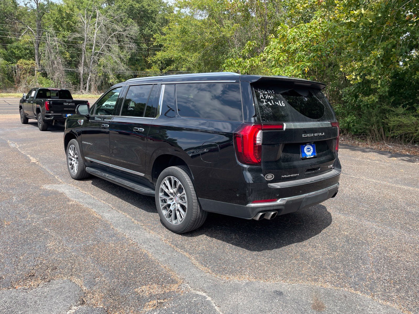 Used 2025 GMC Yukon XL Denali SUV