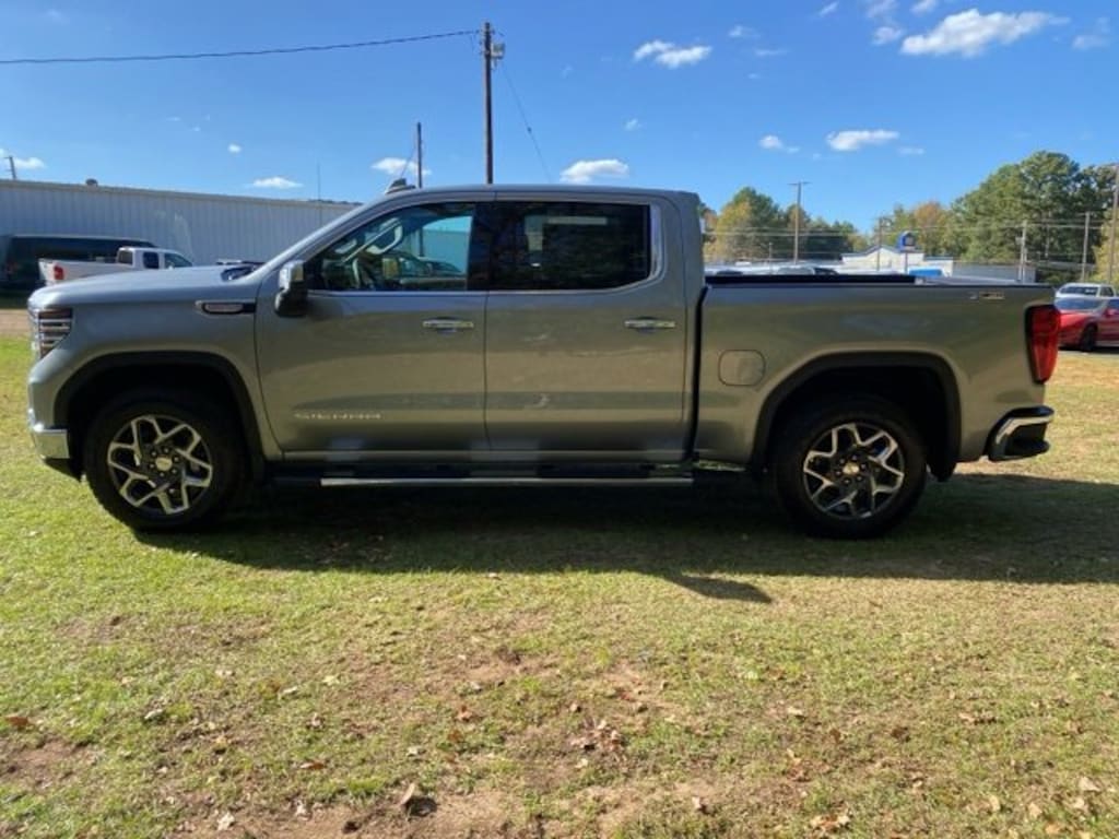 New 2026 GMC Sierra 1500 SLT Truck