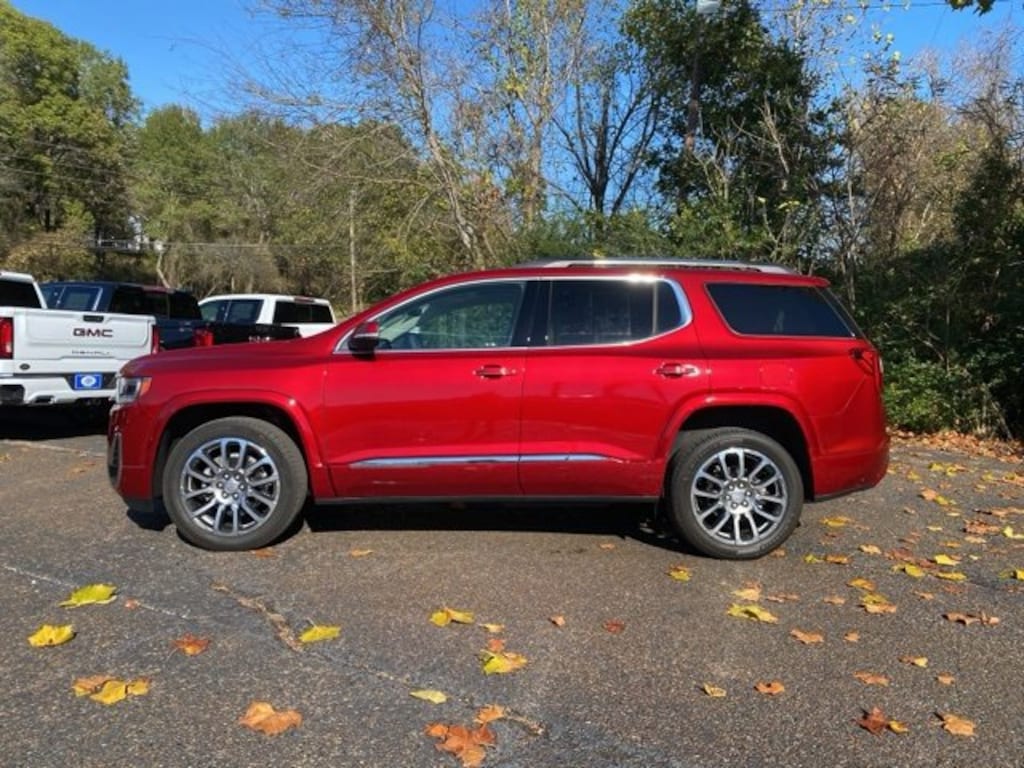 Used 2023 GMC Acadia Denali SUV
