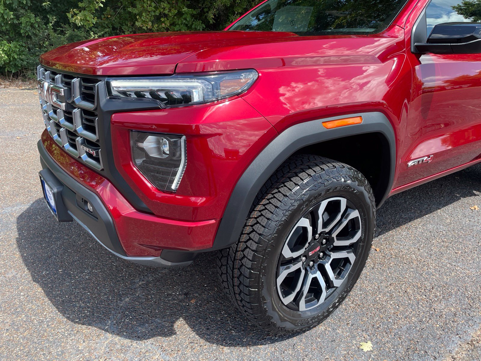 2026 GMC Canyon AT4 - Photo 13