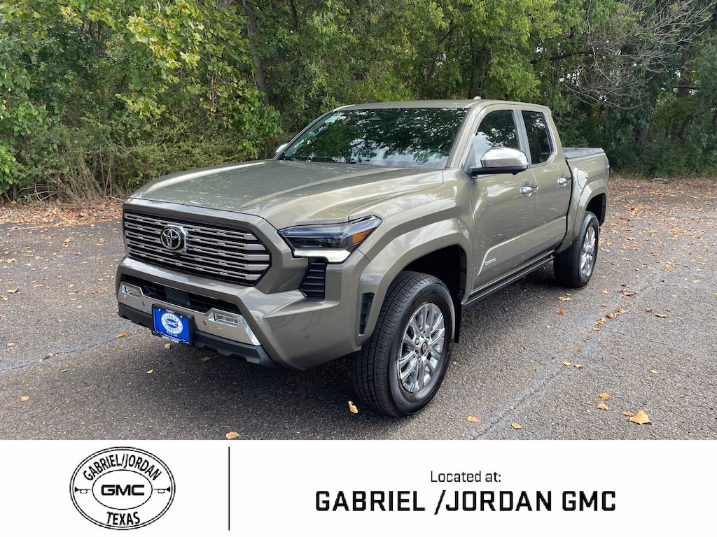 Used 2024 Toyota Tacoma 4WD SR5 Truck Double Cab