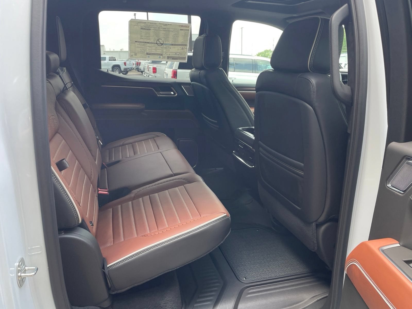 2026 GMC Sierra 1500 Denali Ultimate - Photo 38