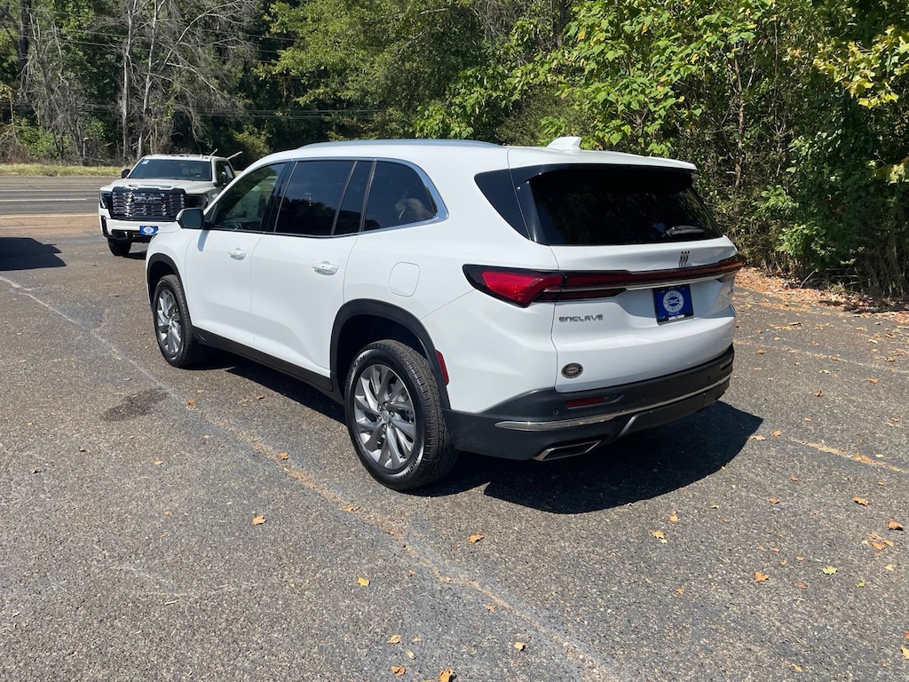 Used 2025 Buick Enclave Preferred SUV