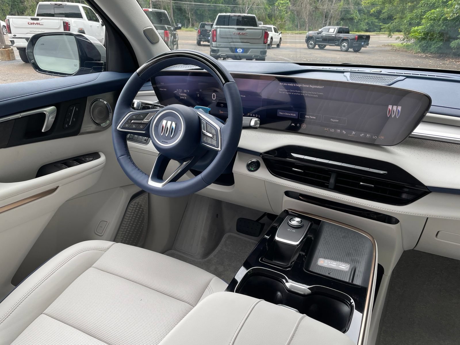 2026 Buick Enclave Avenir - Photo 32