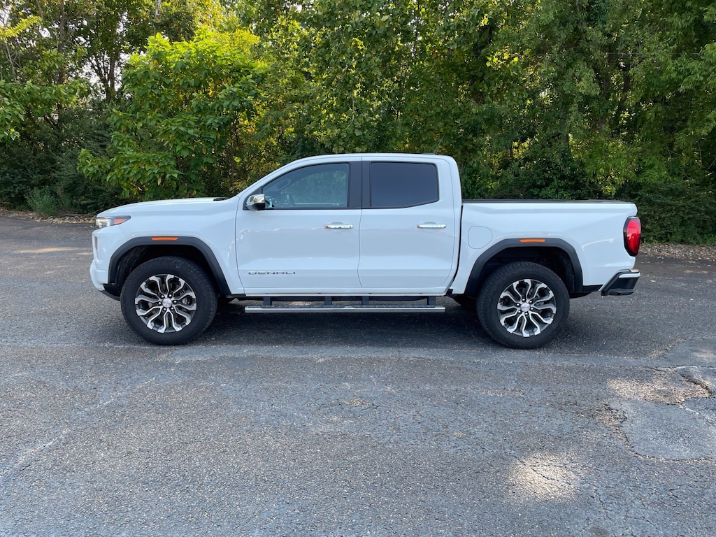 Used 2024 GMC Canyon Denali Truck Crew Cab