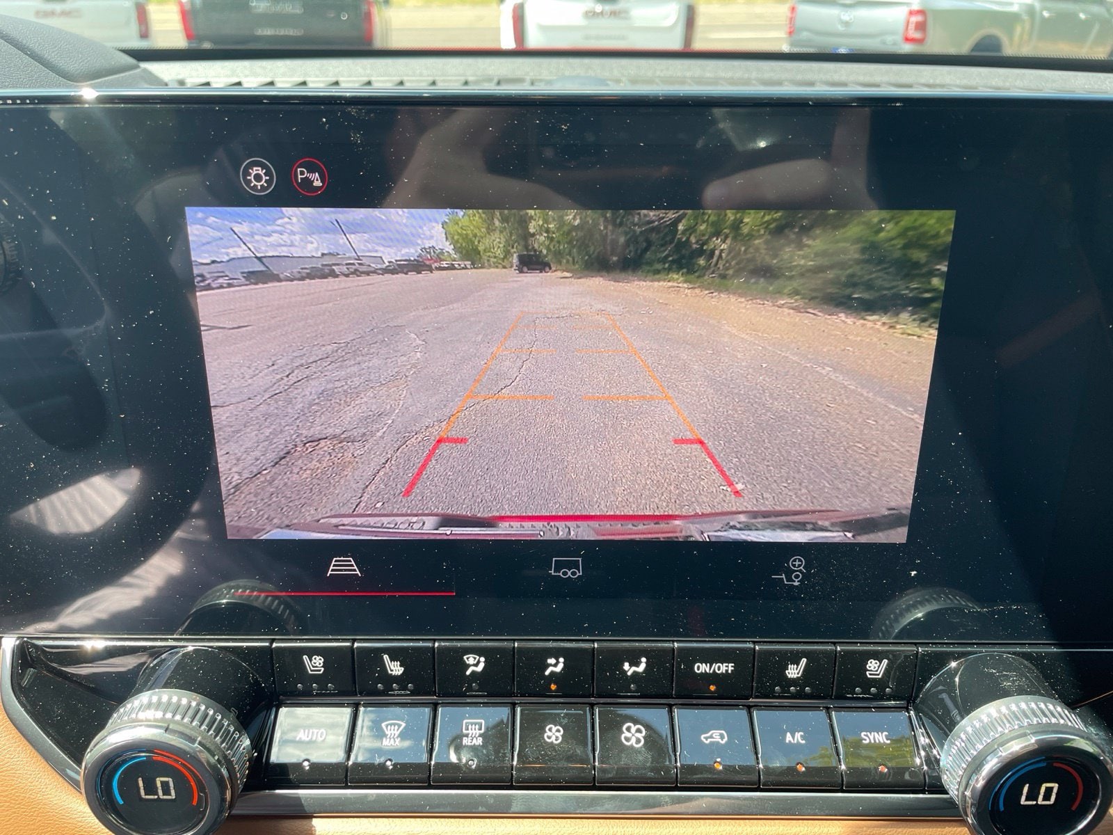2026 GMC Canyon AT4 - Photo 27
