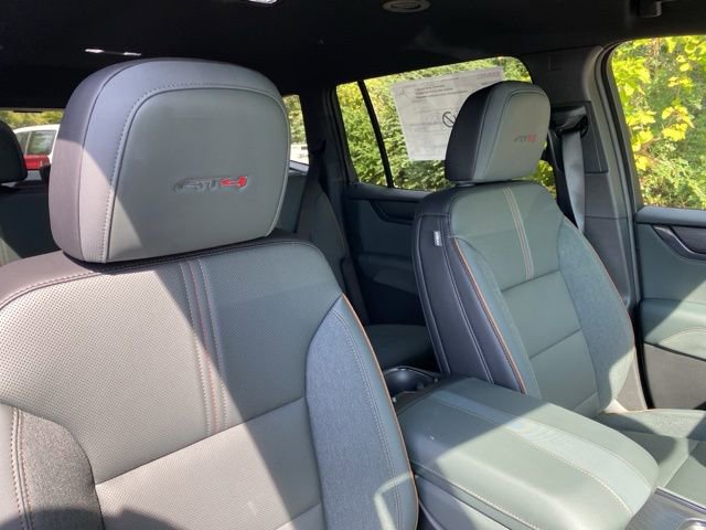 2026 GMC Acadia AT4 - Photo 32