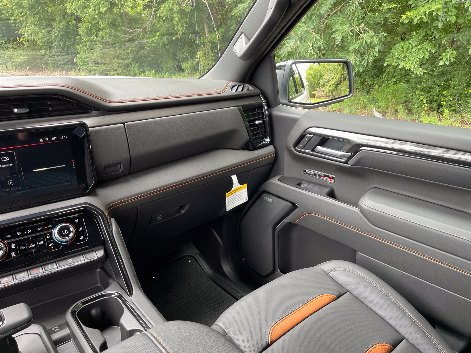 2026 GMC Sierra 1500 AT4 - Photo 32