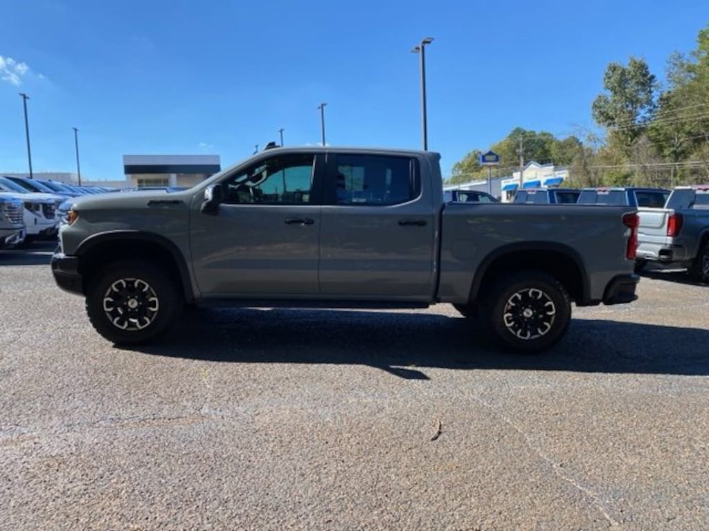 Used 2024 Chevrolet Silverado 1500 ZR2 Truck Crew Cab