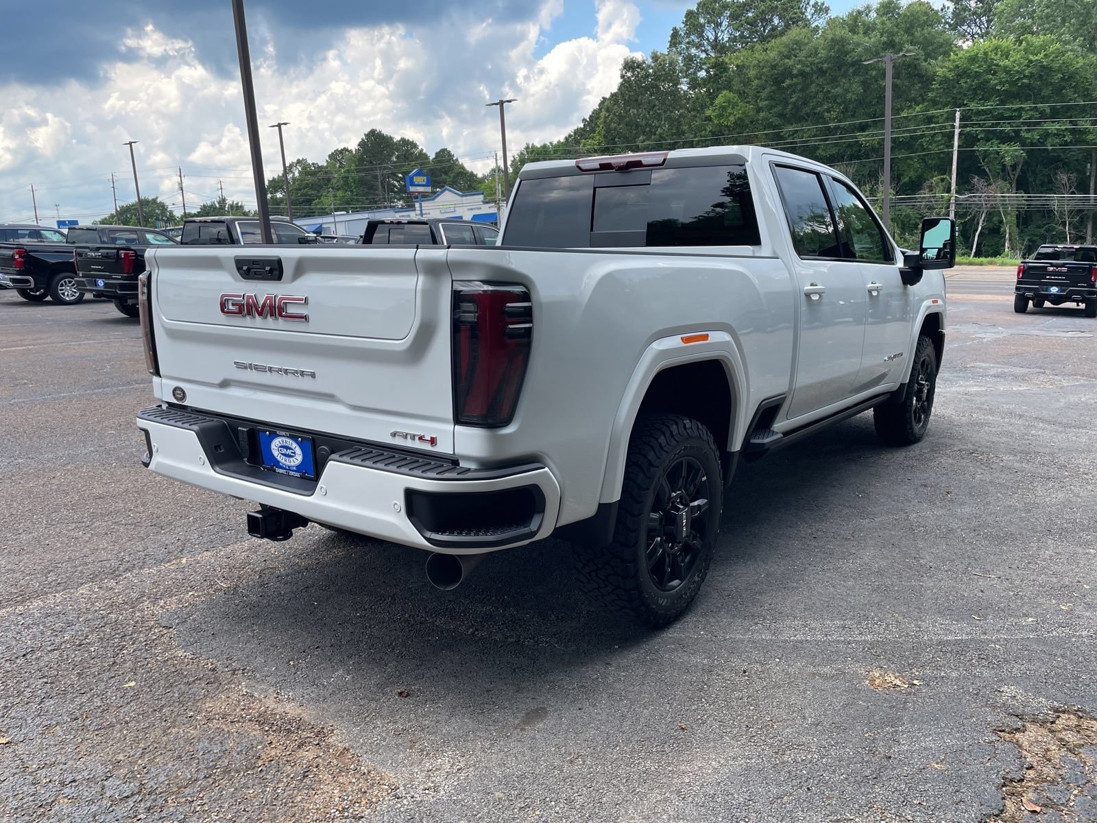 2026 GMC Sierra 2500HD AT4 - Photo 6
