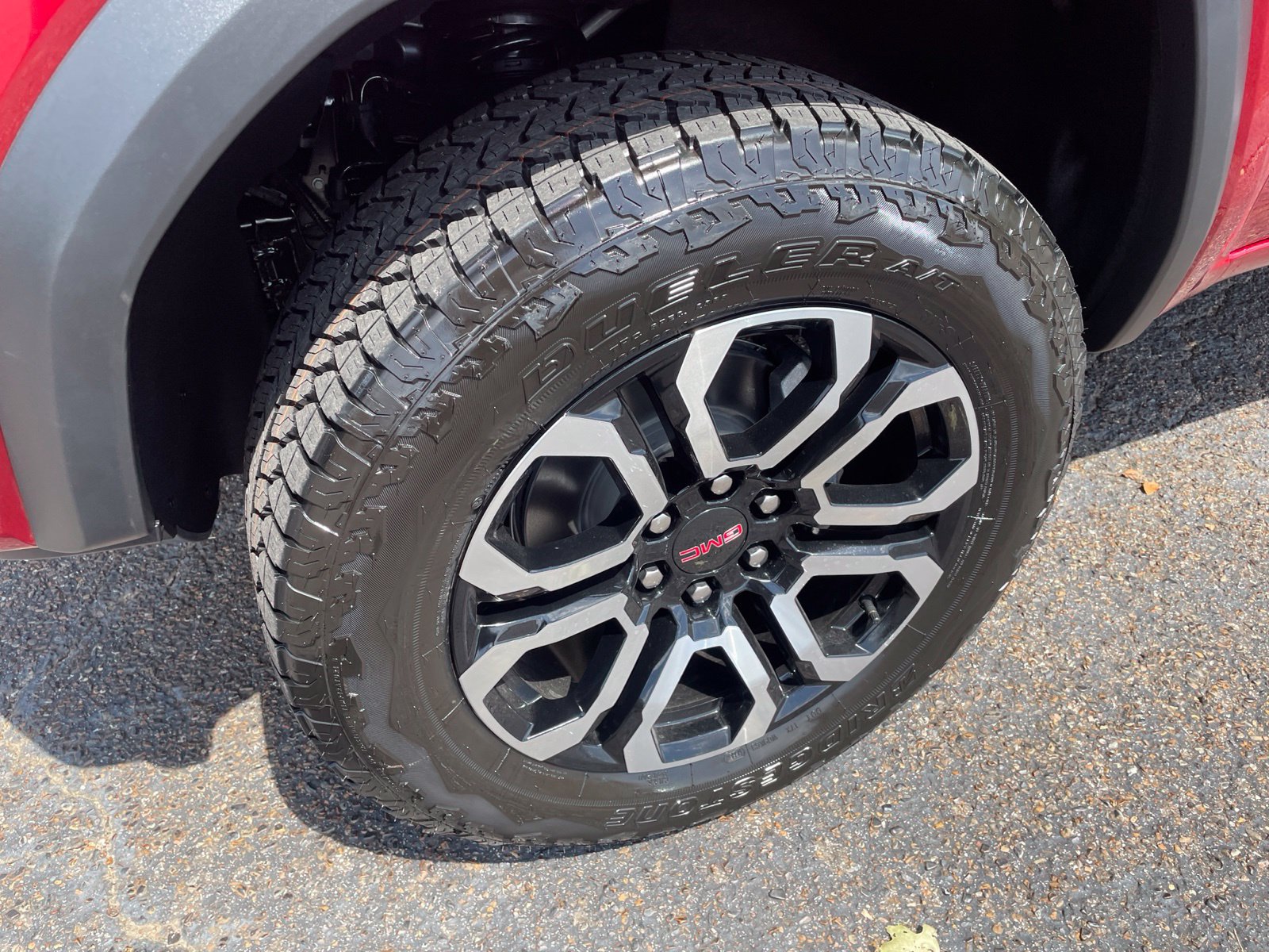 2026 GMC Canyon AT4 - Photo 14