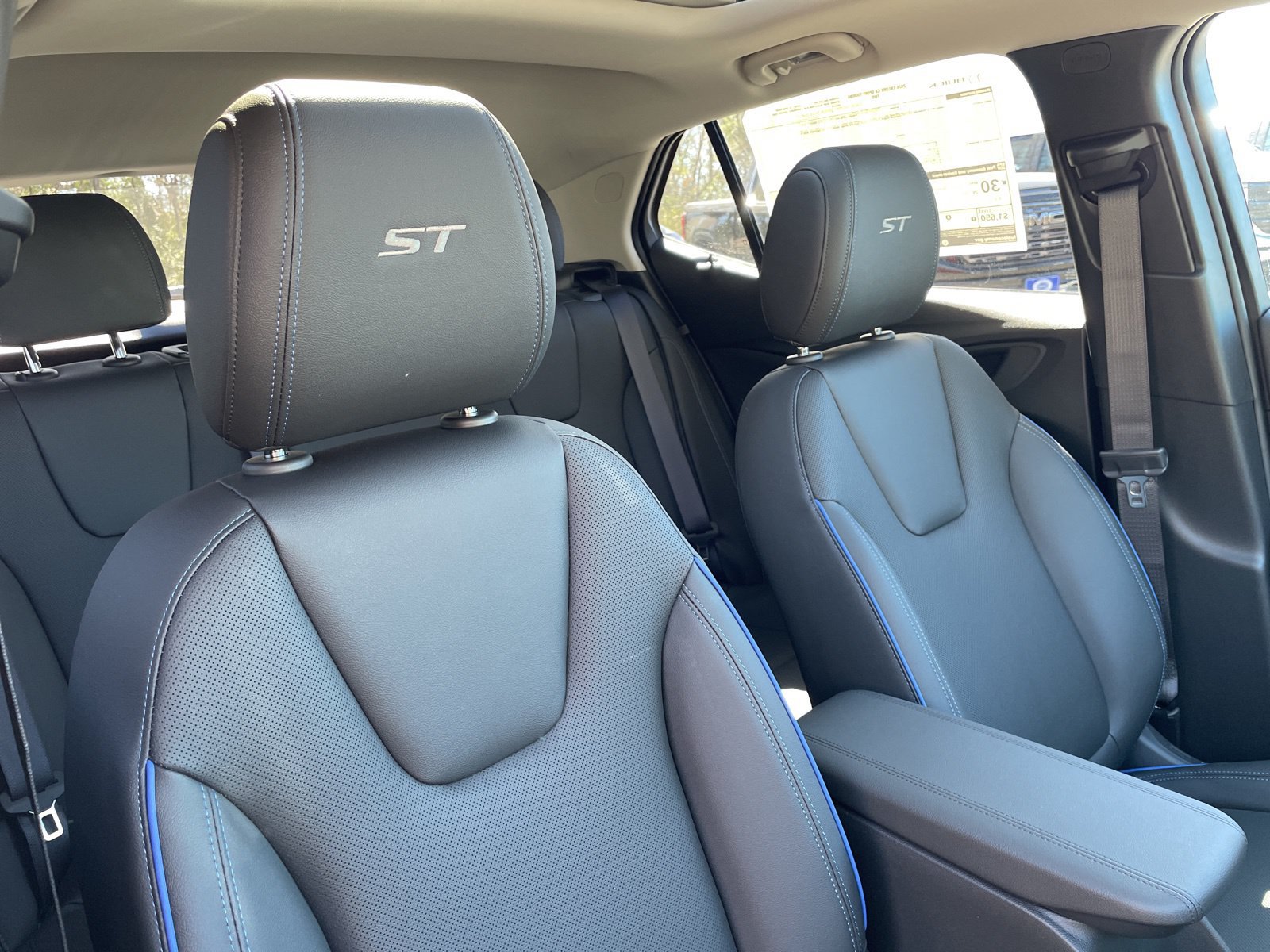 2026 Buick Encore GX Sport Touring - Photo 28