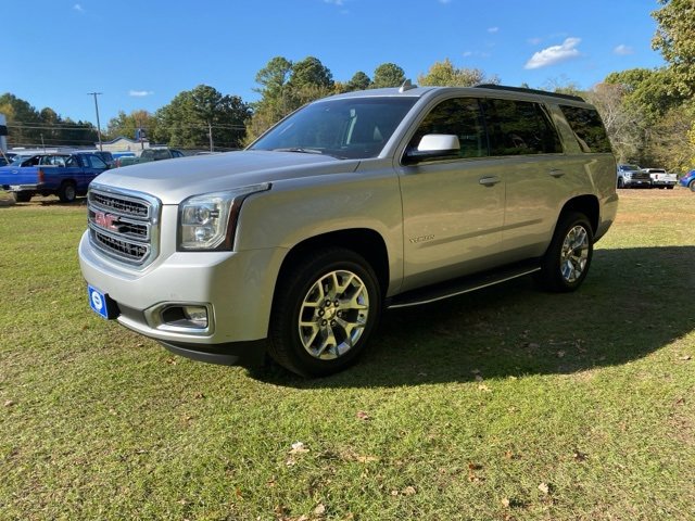 2017 Gmc Yukon SLT photo 2