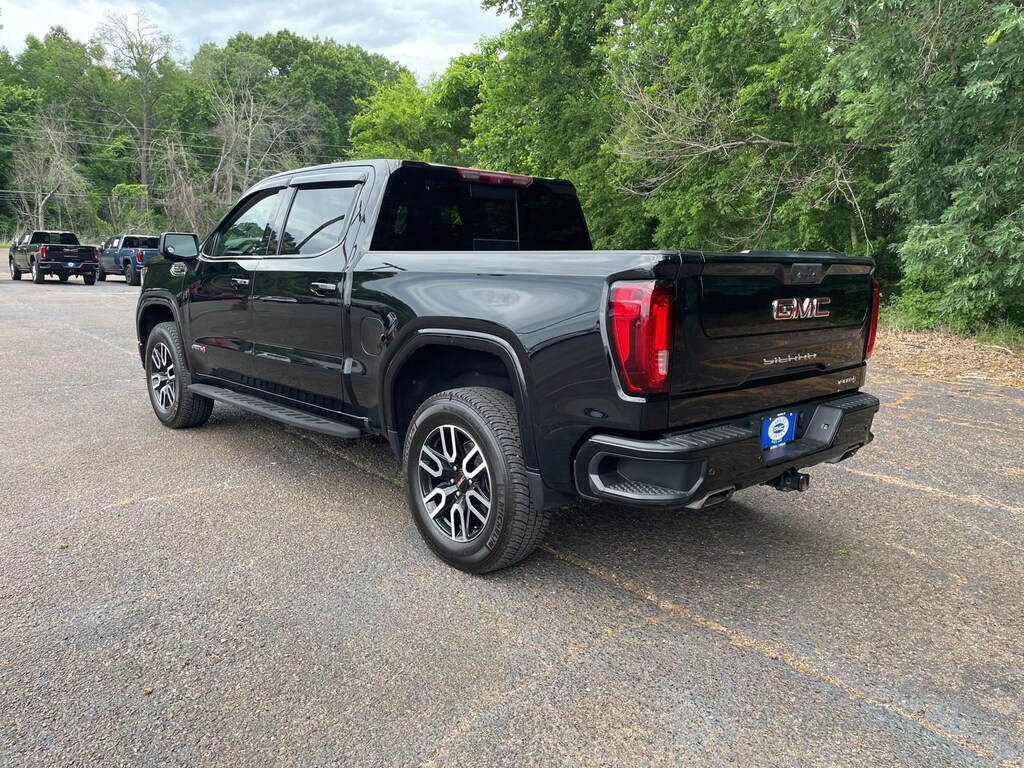 Used 2023 GMC Sierra 1500 AT4 Truck Crew Cab