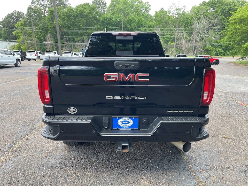 Used 2023 GMC Sierra 2500 HD Denali Truck Crew Cab