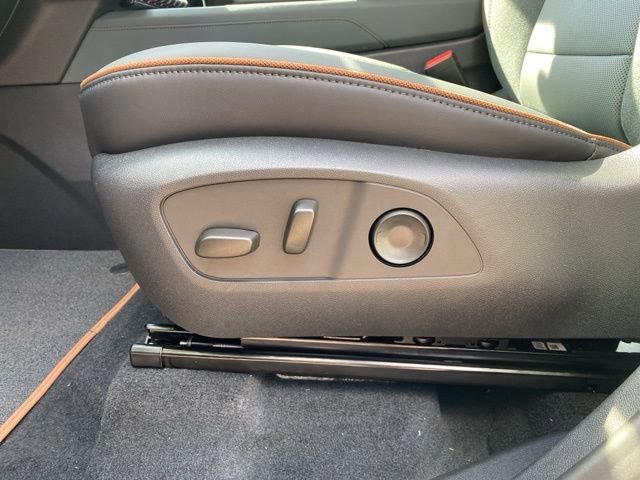 2026 GMC Acadia AT4 - Photo 12