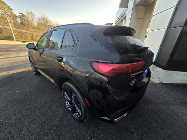 2025 Buick Envision Sport Touring photo 3