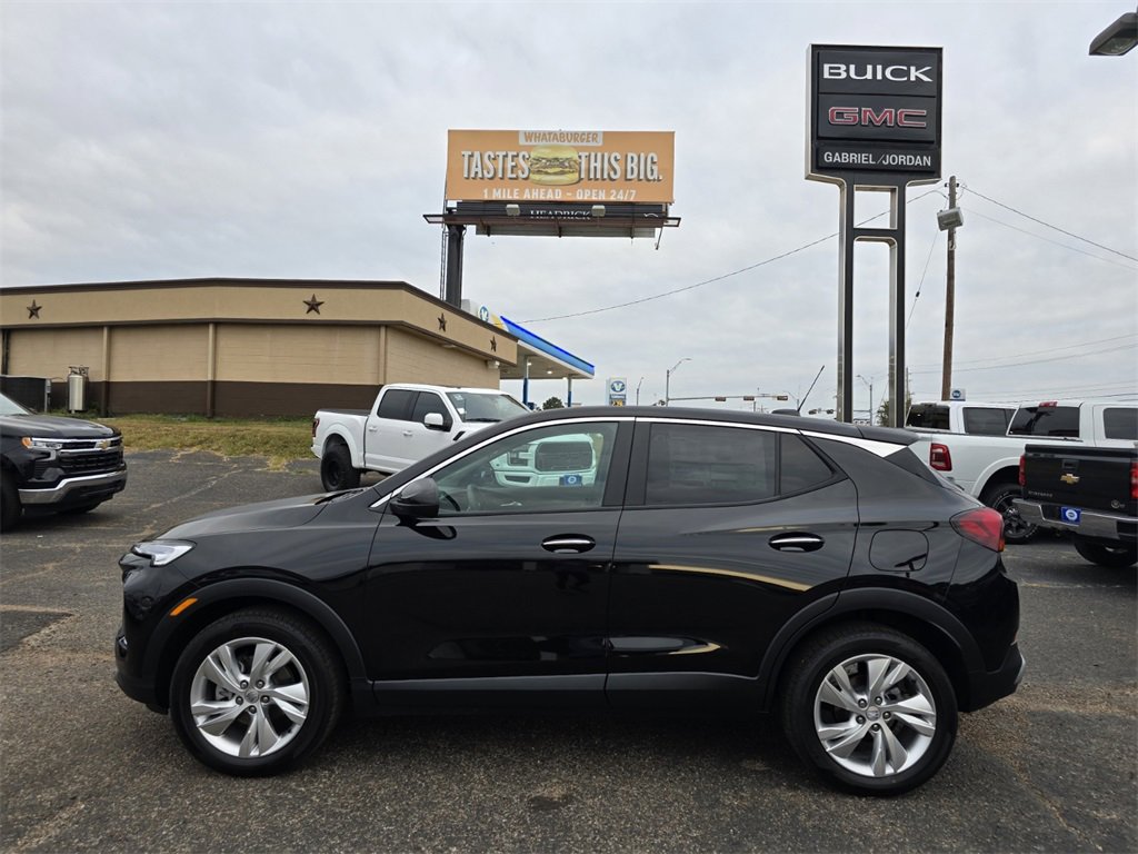 2025 Buick Encore GX Preferred photo 2