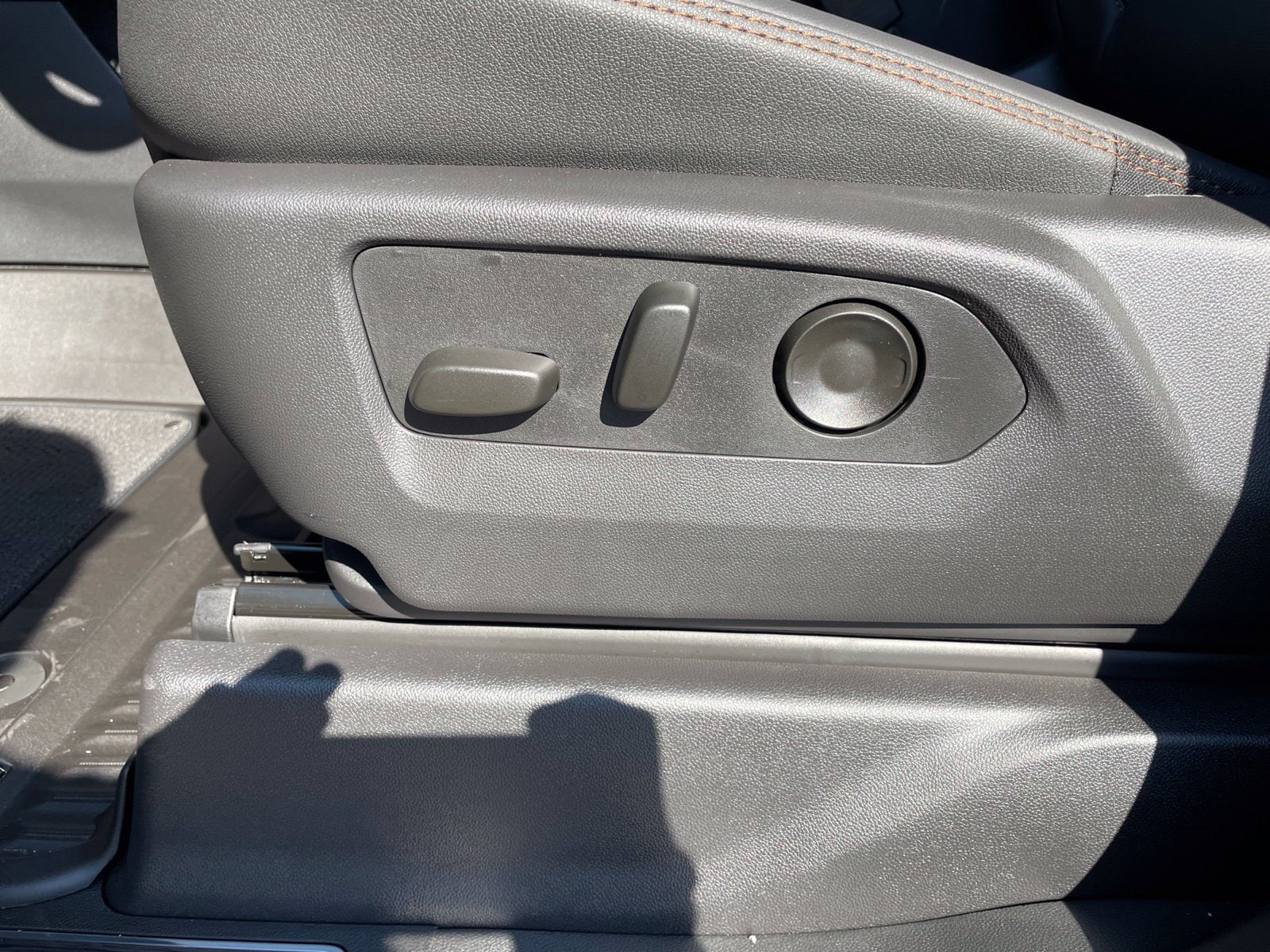 2026 GMC Sierra 1500 AT4 - Photo 14