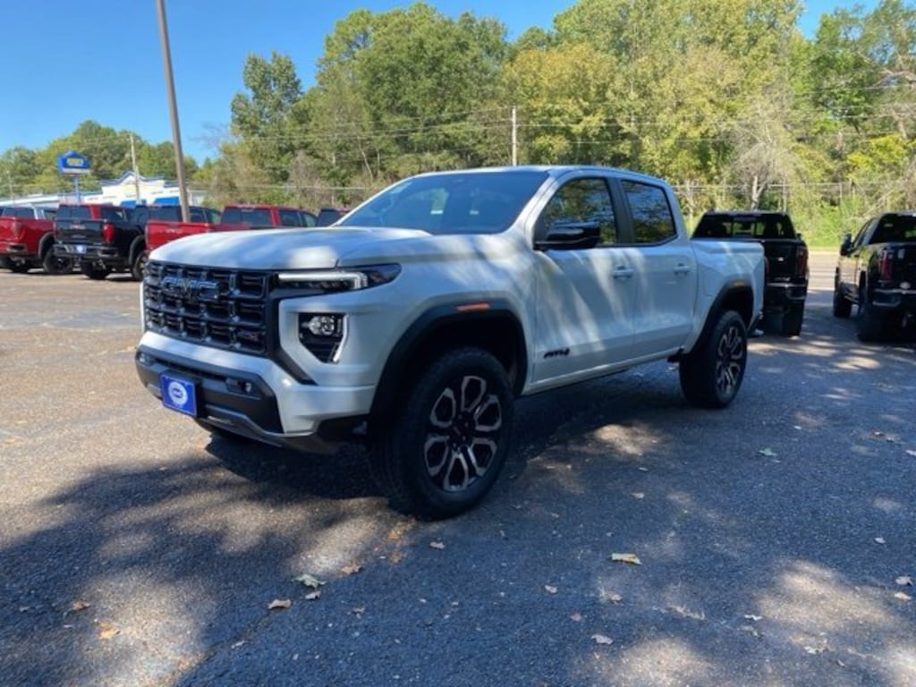 New 2026 GMC Canyon AT4 Truck