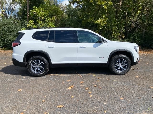 2026 GMC Acadia AT4 - Photo 6