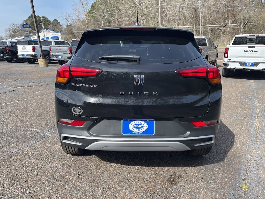 New 2026 Buick Encore GX Preferred SUV