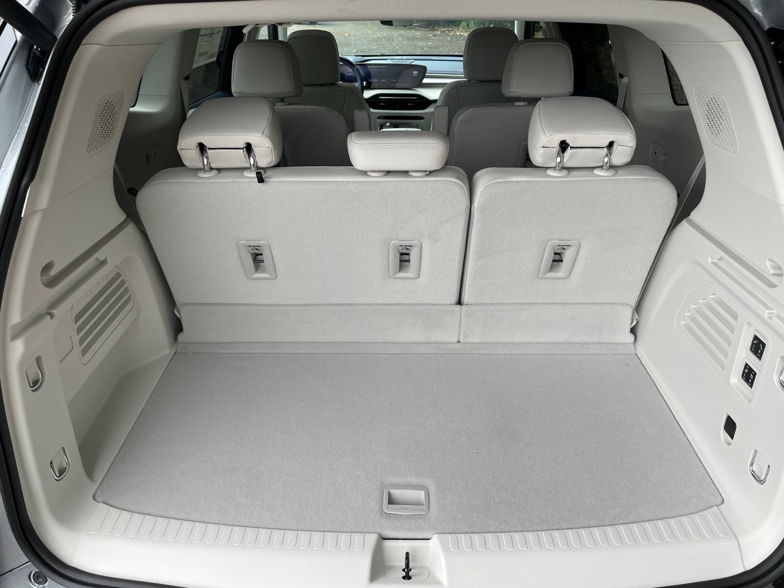 2026 Buick Enclave Avenir - Photo 40