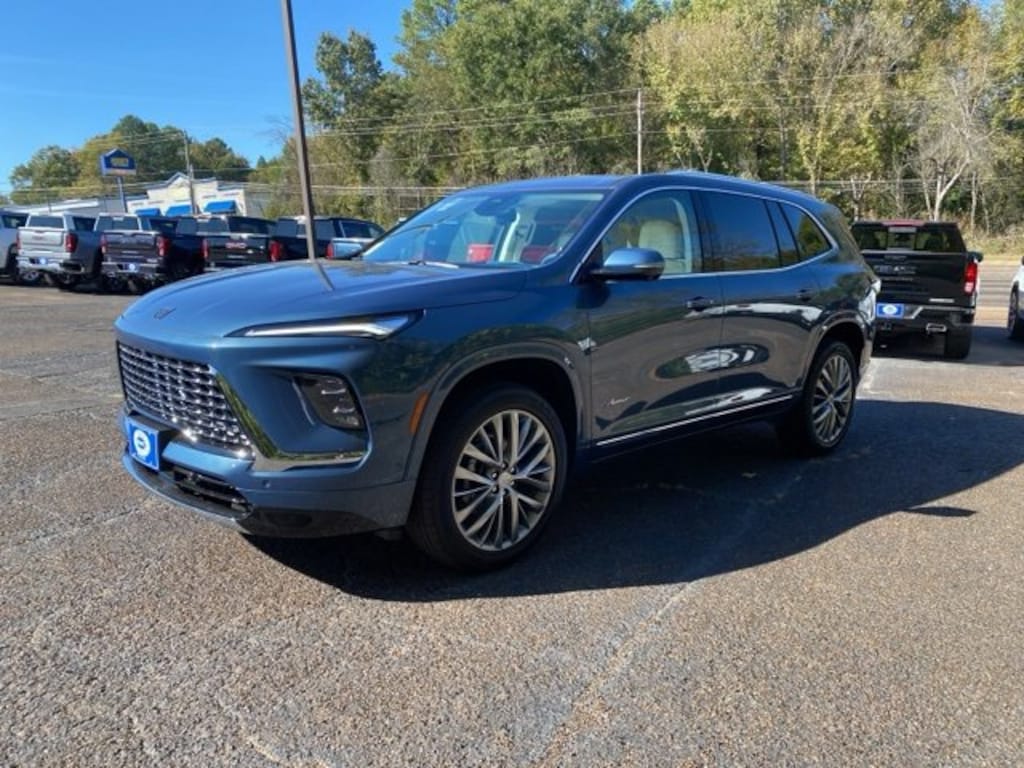 New 2026 Buick Enclave Avenir SUV