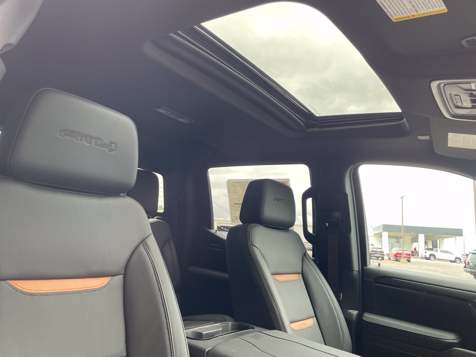 2026 GMC Sierra 1500 AT4 - Photo 37