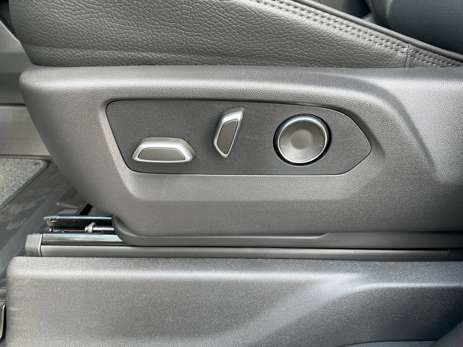 2026 GMC Sierra 1500 Denali - Photo 15