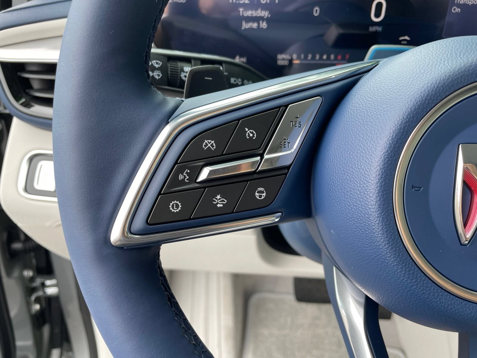 2026 Buick Enclave Avenir - Photo 19