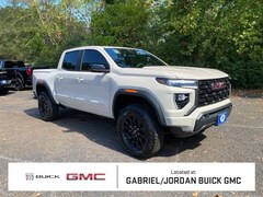 2026 GMC Canyon Elevation Truck