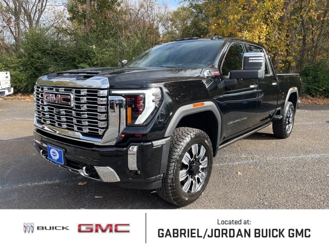 2026 GMC Sierra 2500HD Denali's photo