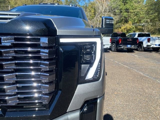 2026 GMC Sierra 2500HD Denali Ultimate - Photo 10