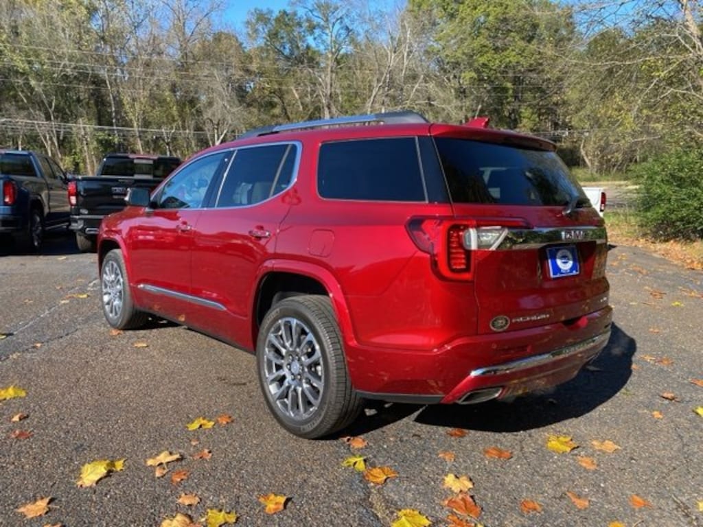 Used 2023 GMC Acadia Denali SUV