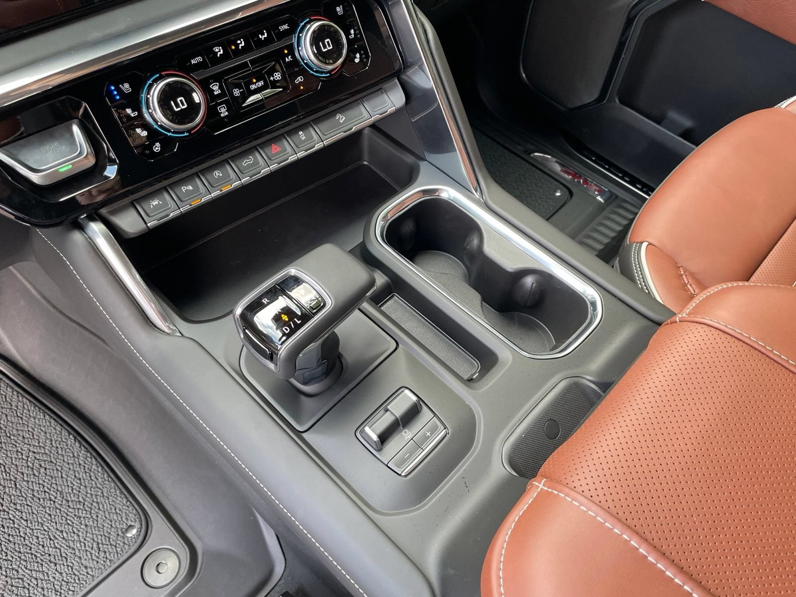 2026 GMC Sierra 1500 Denali Ultimate - Photo 22
