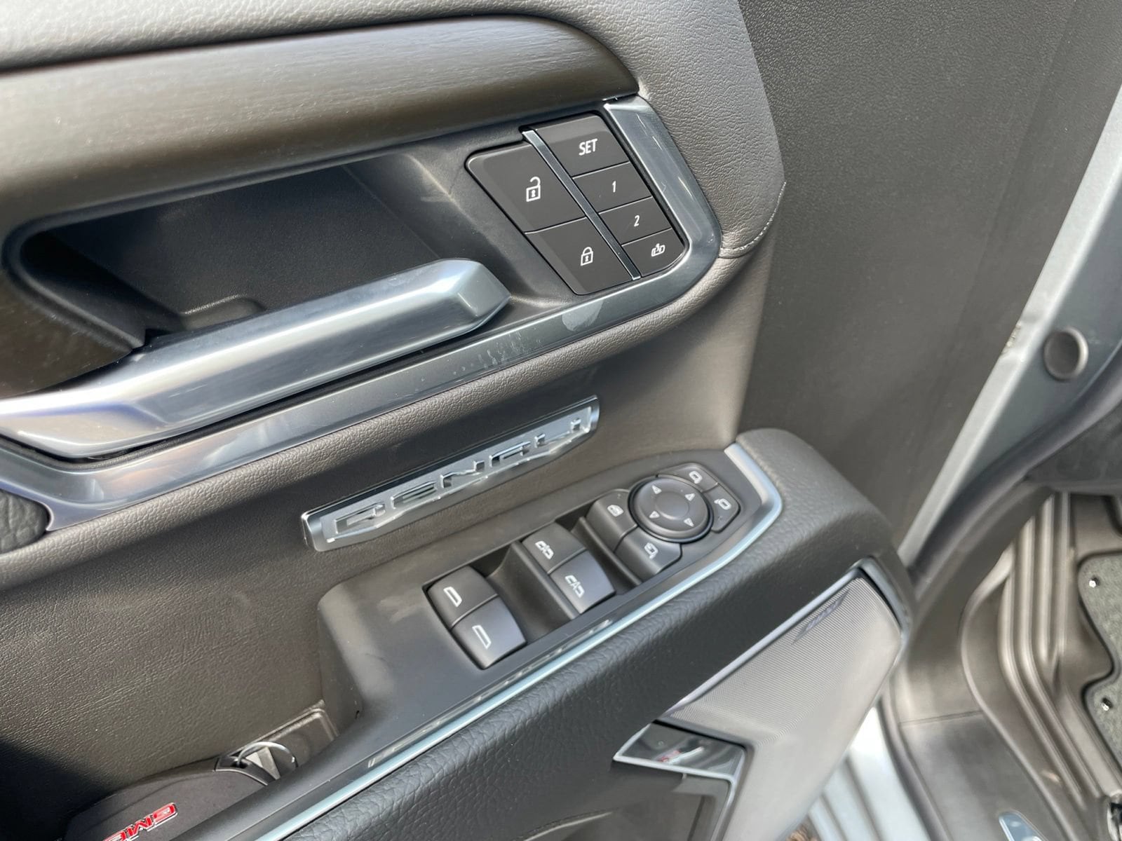 2026 GMC Sierra 1500 Denali - Photo 18