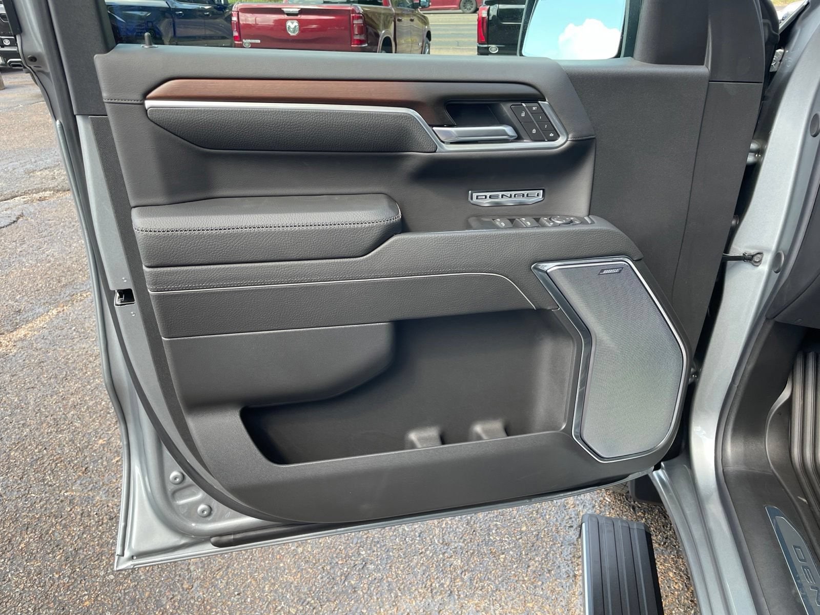 2026 GMC Sierra 1500 Denali - Photo 17